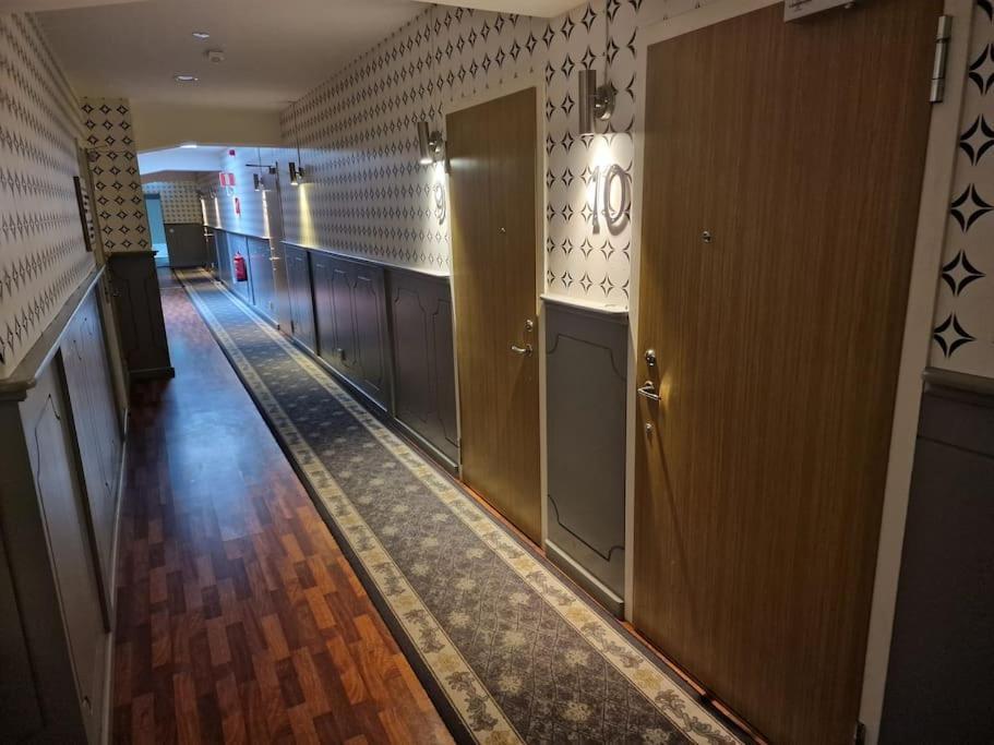 Nr6 Pa Sparet Norrköping Eksteriør billede