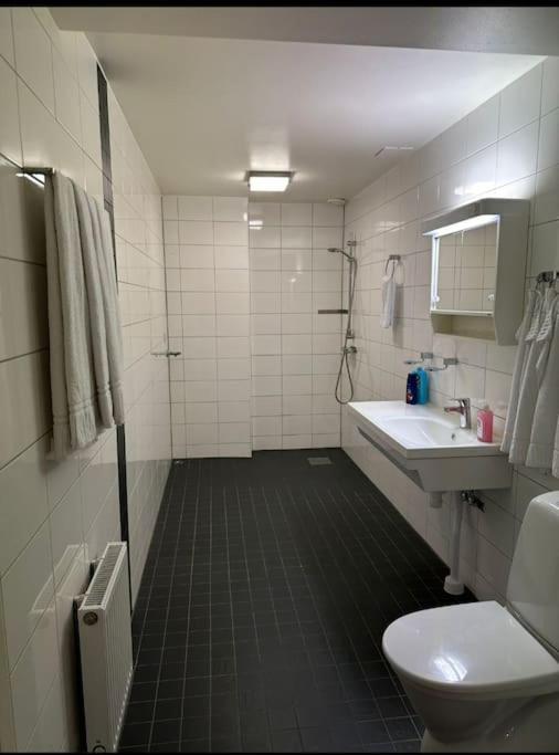 Nr6 Pa Sparet Norrköping Eksteriør billede